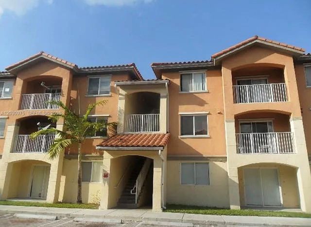 17602 NW 25th Avenue 303, Miami Gardens, FL 33056