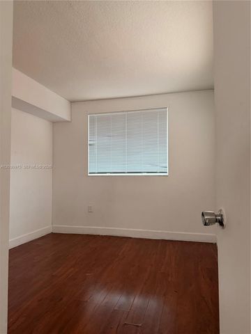17602 NW 25th Avenue 303, Miami Gardens, FL 33056