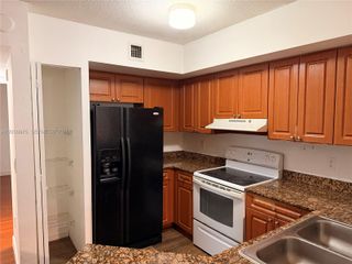 17602 NW 25th Avenue 303, Miami Gardens, FL 33056