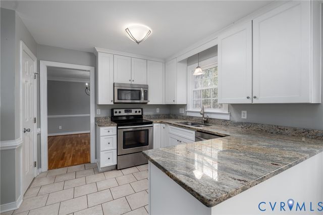 201 Hixson Dr, North Chesterfield, VA 23236