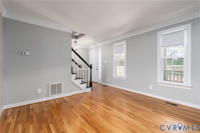 201 Hixson Dr, North Chesterfield, VA 23236