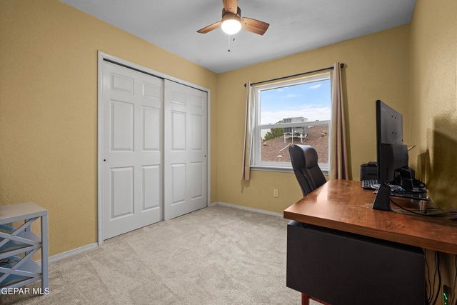 6809 ECHO CLIFFS Drive, El Paso, TX 79912