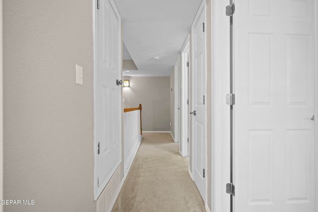 6809 ECHO CLIFFS Drive, El Paso, TX 79912