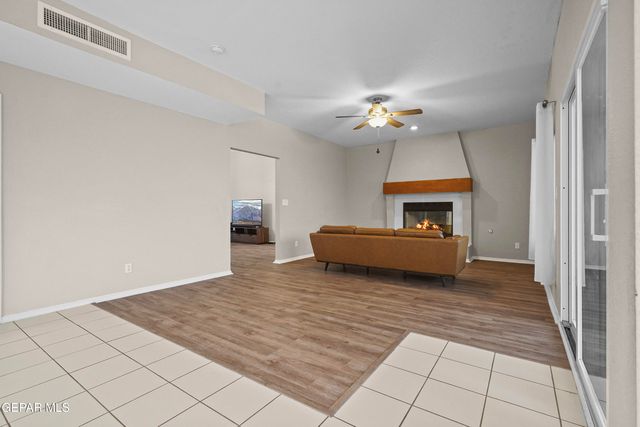 6809 ECHO CLIFFS Drive, El Paso, TX 79912