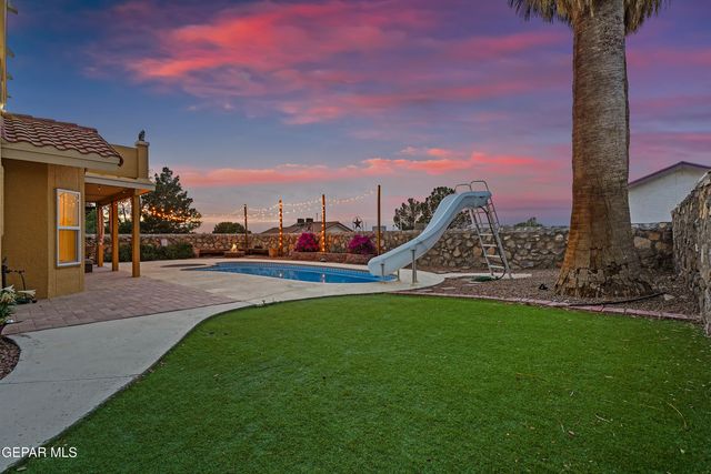 6809 ECHO CLIFFS Drive, El Paso, TX 79912