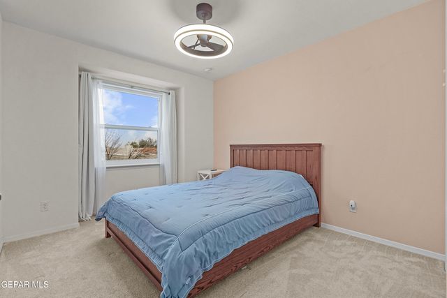 6809 ECHO CLIFFS Drive, El Paso, TX 79912