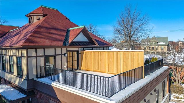 122 Regent Street 5, Call Listing Agent, NY 12866