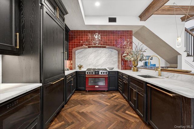 122 Regent Street 5, Call Listing Agent, NY 12866