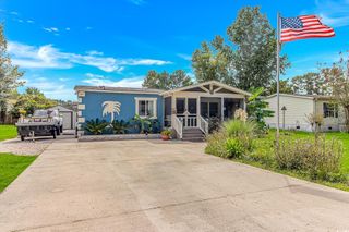 3272 Lyndon Dr., Little River, SC 29566