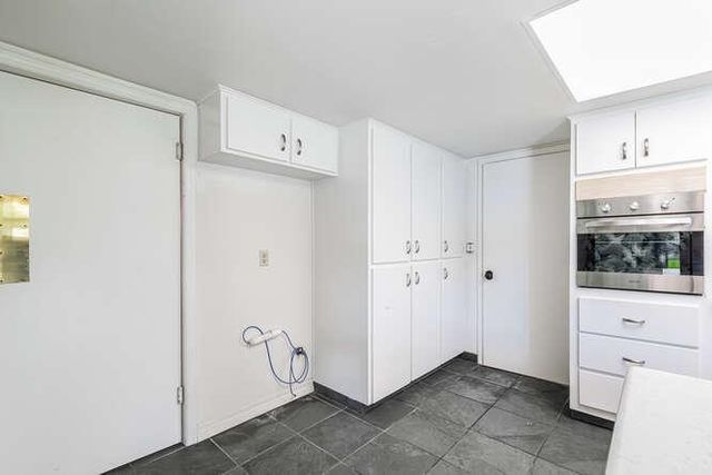 2063 W Barstow Avenue, Fresno, CA 93711