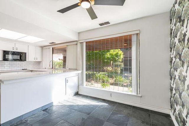 2063 W Barstow Avenue, Fresno, CA 93711