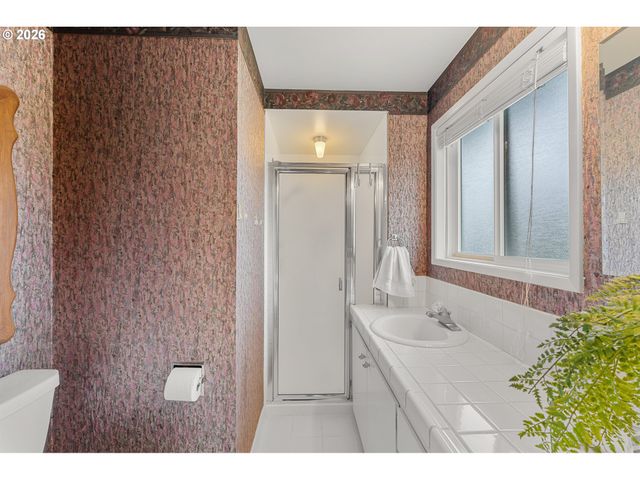 5510 IDAHO St, Vancouver, WA 98661