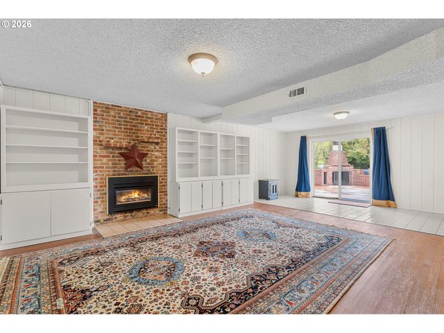 5510 IDAHO St, Vancouver, WA 98661