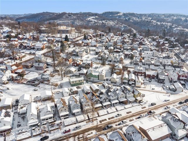 1234 Taylor Avenue, New Kensington, PA 15068