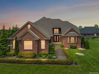 66701 NOTRE DAME Boulevard, Washington Township, MI 48095