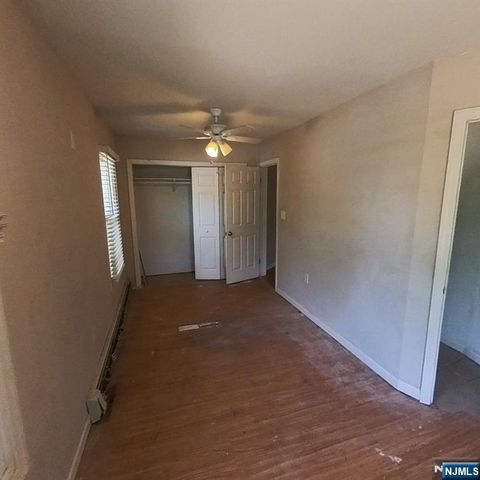 83 E Forest Avenue, Teaneck, NJ 07666
