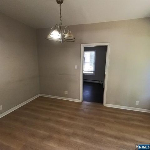 83 E Forest Avenue, Teaneck, NJ 07666
