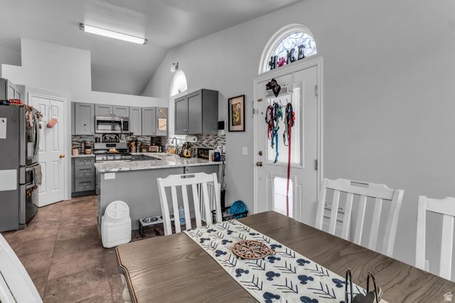 4024 W 6550 S, Taylorsville, UT 84129