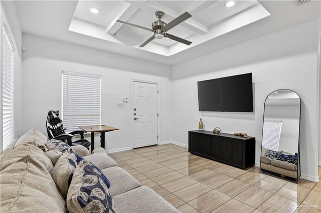 822 N Clarence Avenue, Edinburg, TX 78541