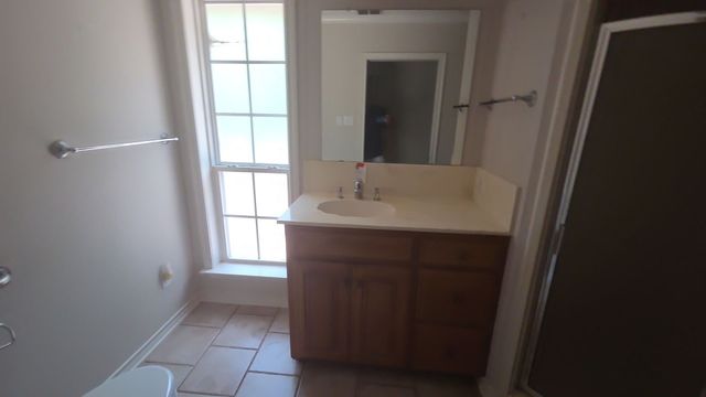 1100 Vz County Road 3530, Wills Point, TX 75169