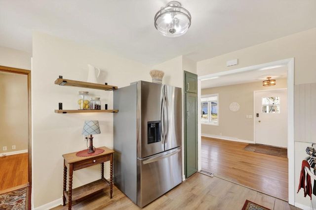 521 Orchard Drive, Madison, WI 53711