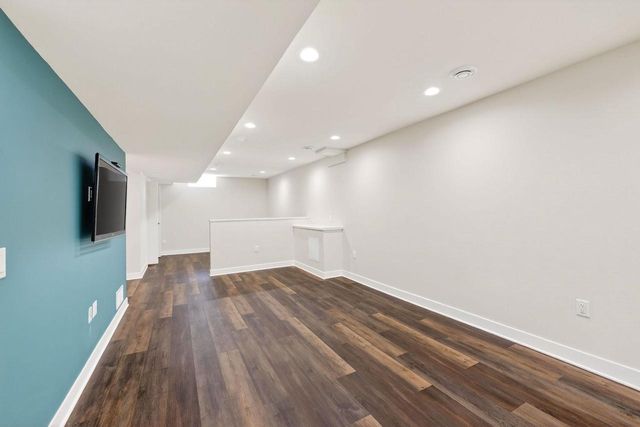 521 Orchard Drive, Madison, WI 53711