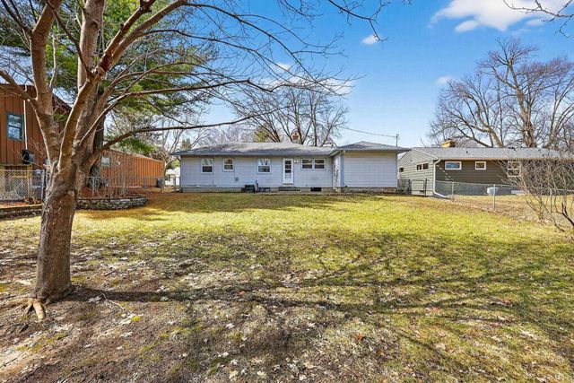 521 Orchard Drive, Madison, WI 53711