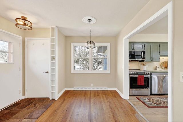 521 Orchard Drive, Madison, WI 53711