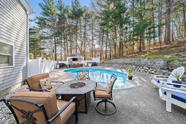 121 Hampstead Way, Marshfield, MA 02050