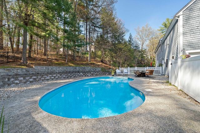 121 Hampstead Way, Marshfield, MA 02050