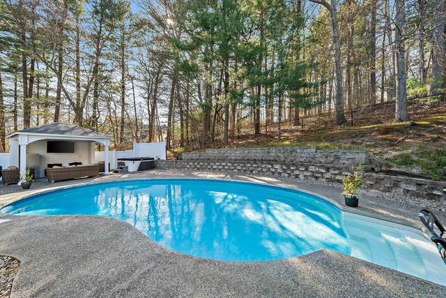 121 Hampstead Way, Marshfield, MA 02050