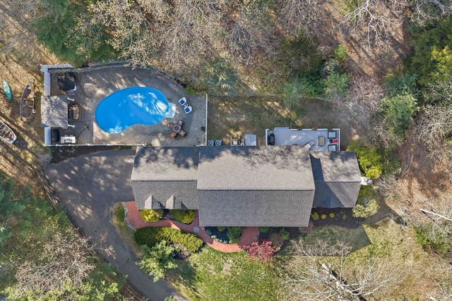 121 Hampstead Way, Marshfield, MA 02050