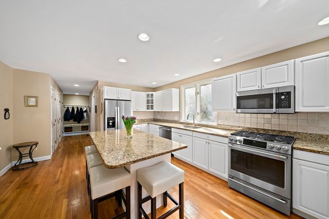 121 Hampstead Way, Marshfield, MA 02050