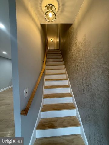 639 YORK ST, Camden, NJ 08102