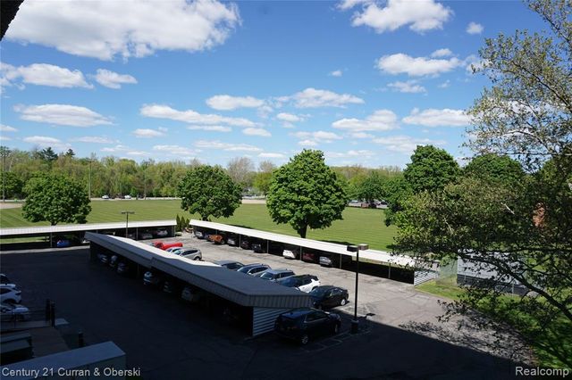 21800 Morley Avenue 209, Dearborn, MI 48124