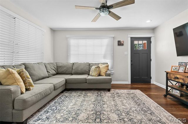 211 Circle Drive, Edwardsville, IL 62025