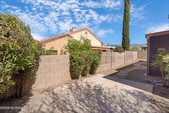 10961 E Desert Senna Drive, Tucson, AZ 85748