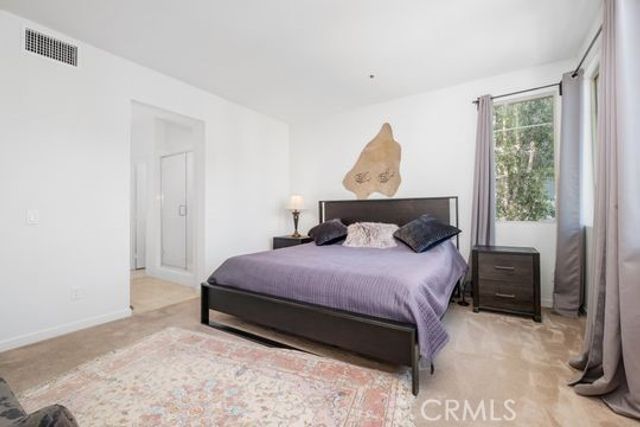 165 Frame, Irvine, CA 92618