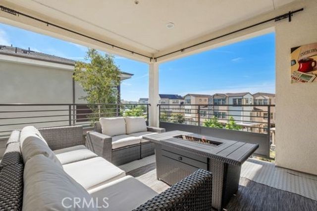 165 Frame, Irvine, CA 92618