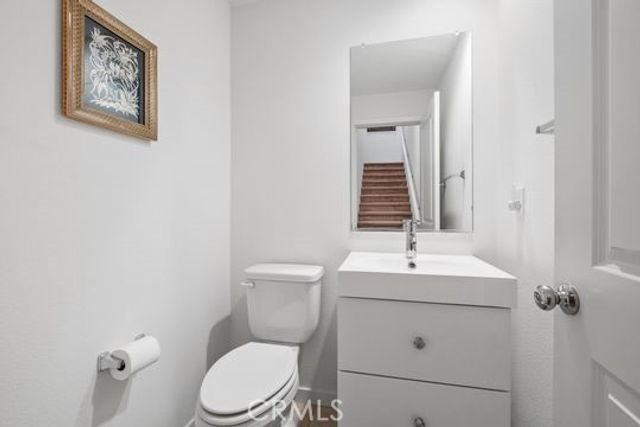 165 Frame, Irvine, CA 92618