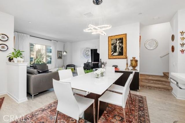 165 Frame, Irvine, CA 92618