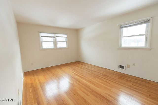 22 Danielwood Drive, Colonie, NY 12211