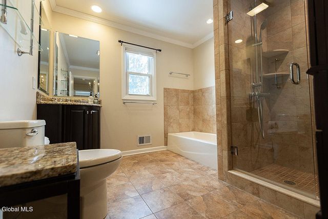 22 Danielwood Drive, Colonie, NY 12211