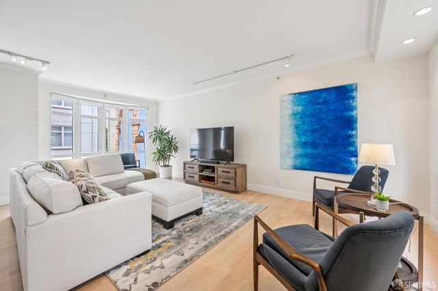 1340 Clay Street 603, San Francisco, CA 94109