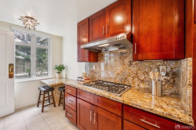 1340 Clay Street 603, San Francisco, CA 94109
