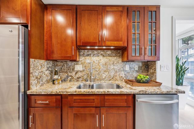1340 Clay Street 603, San Francisco, CA 94109