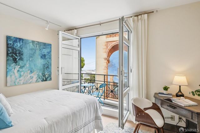 1340 Clay Street 603, San Francisco, CA 94109