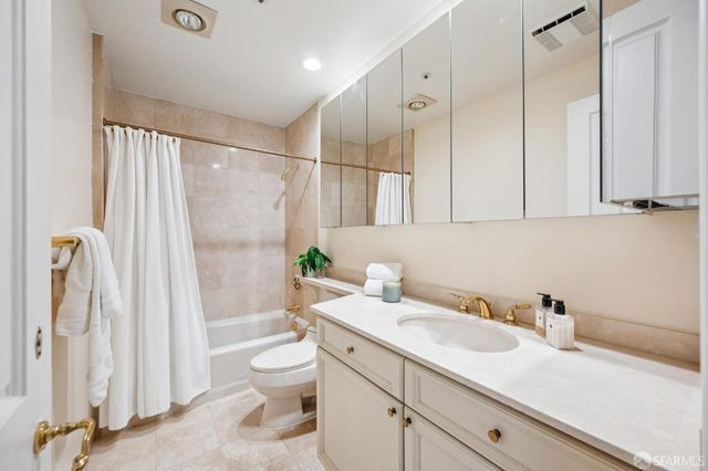 1340 Clay Street 603, San Francisco, CA 94109