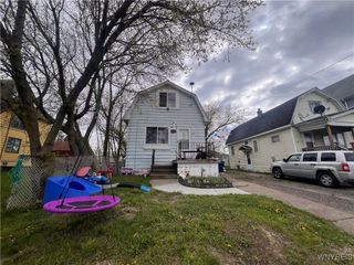417 Hyde Park Boulevard, Niagara Falls, NY 14303