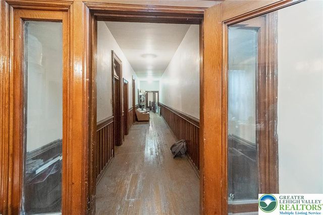 29 East Centre Street, Mahanoy City, PA 17948